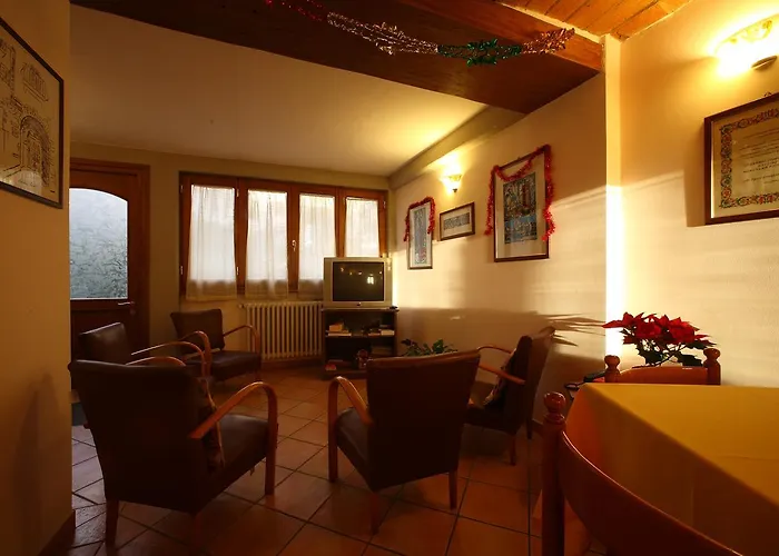 Otel Ristorante Il Poggiolo *